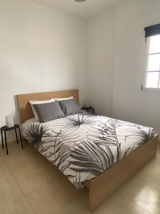 Apartamento Cerca De Las Piscinas Naturales Punta Mujeres Bagian luar foto